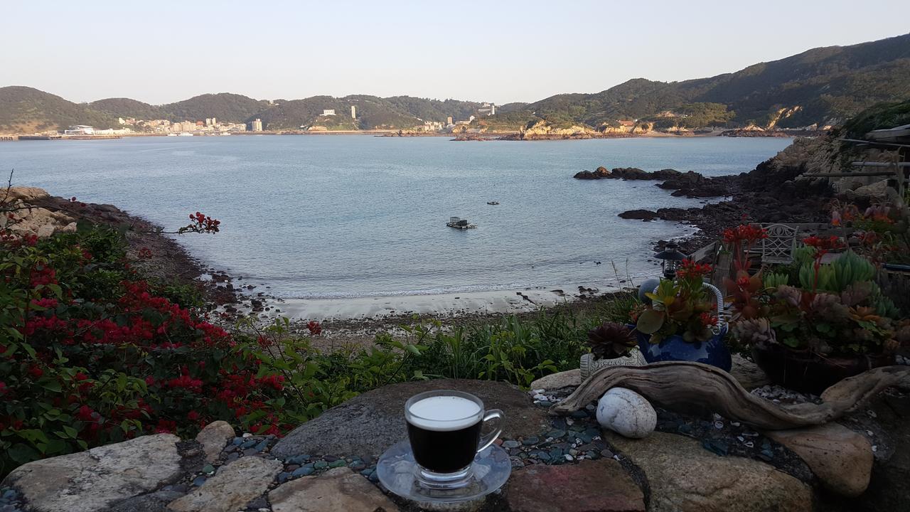Furen Homestay Nangan Exterior photo